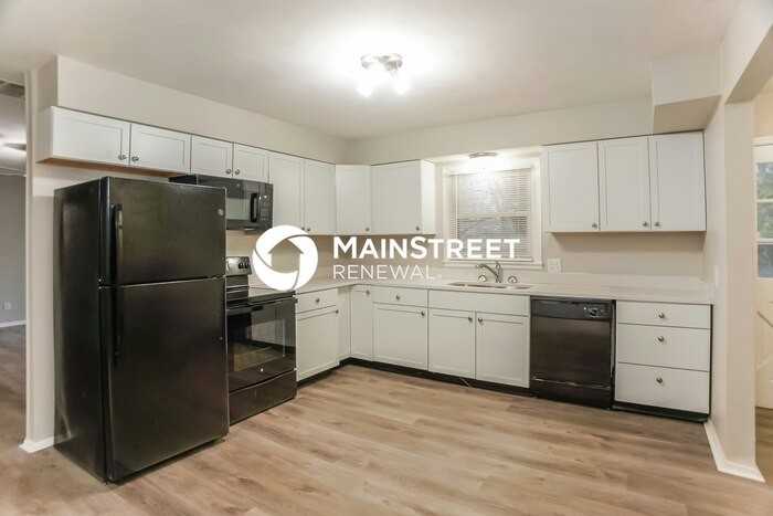 1518 Bittersweet Dr - Photo 6 of 16