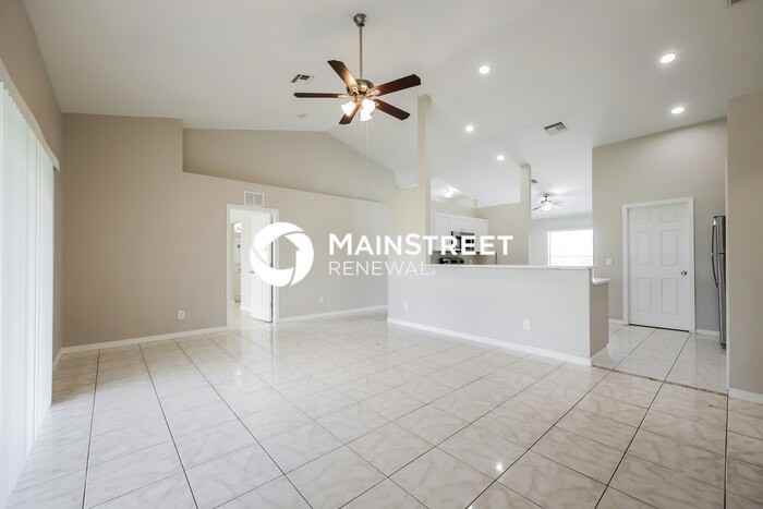 2803 64th St W - Photo 3 of 16