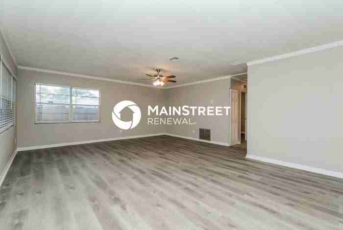 3466 34th Ave N - Photo 5 of 17