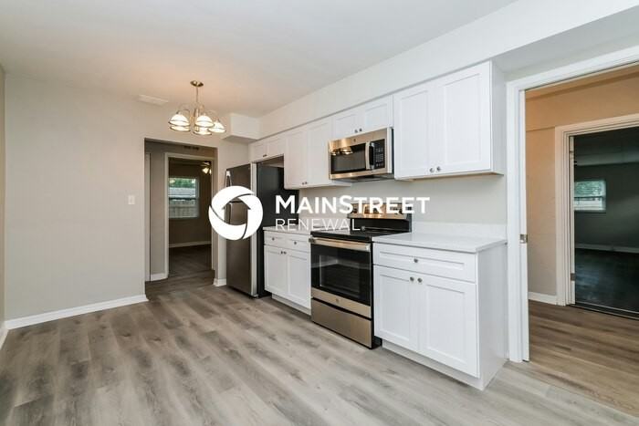 3466 34th Ave N - Photo 7 of 17