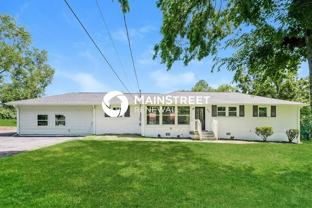 2923 Hillhurst Dr - Photo 1 of 1