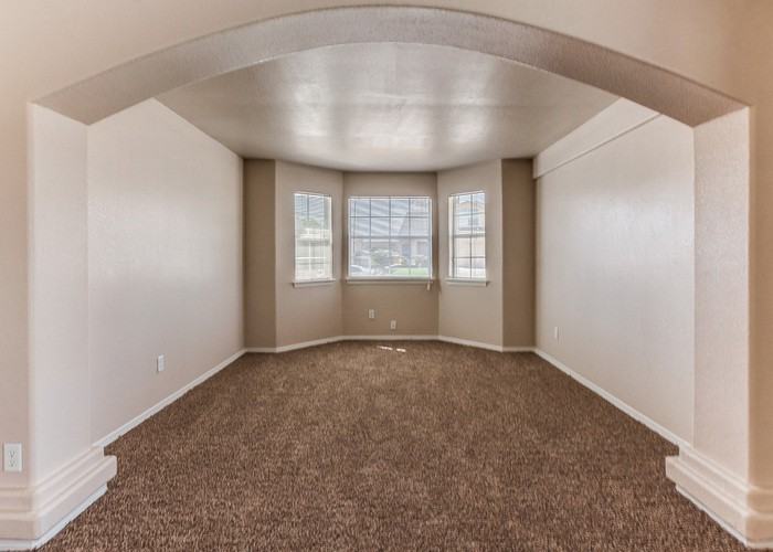12816 Tierra Amanda Ln - Photo 5 of 21