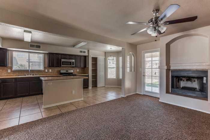 12816 Tierra Amanda Ln - Photo 7 of 21