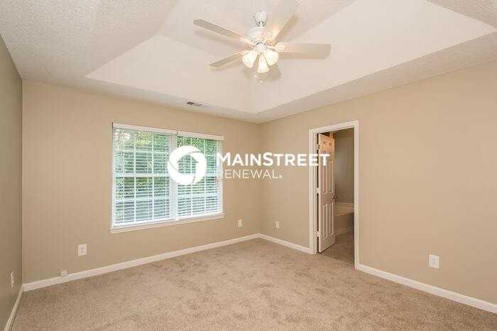 1005 Briarberry Ln - Photo 7 of 15