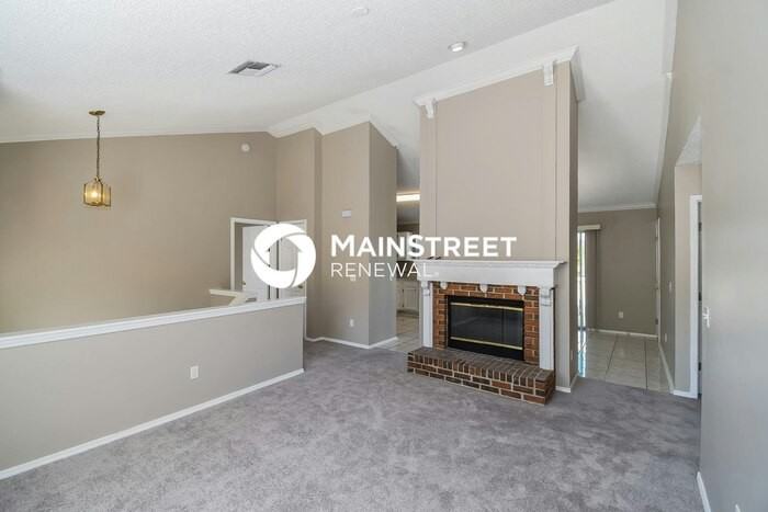 11438 Blossom Ridge Dr - Photo 5 of 17