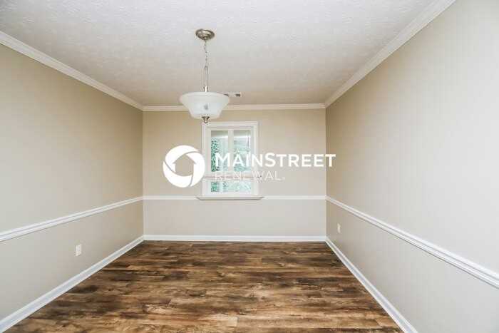 1766 Bertram Ln Sw - Photo 4 of 17