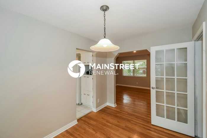 2655 Lorna Rd - Photo 6 of 16