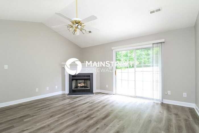 205 Haven Grove Trl - Photo 2 of 16