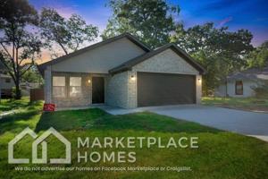 featured image of 1917 Moss St