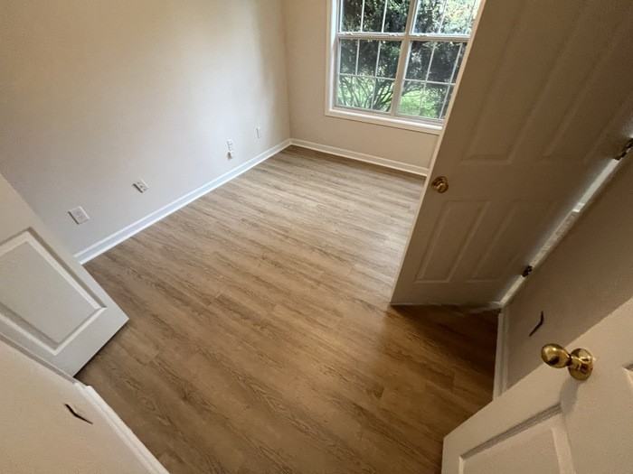 5445 Mercedes Dr - Photo 5 of 8