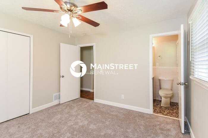 5613 Woodland Dr - Photo 6 of 17