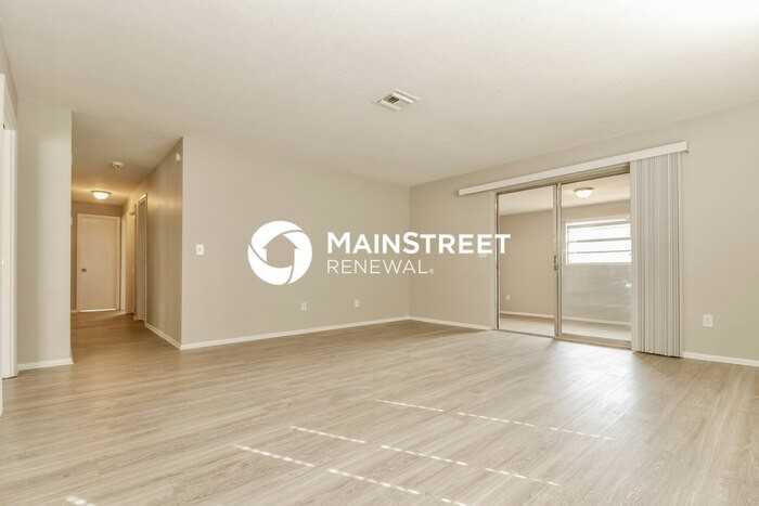 2154 17th Ter Sw - Photo 5 of 16