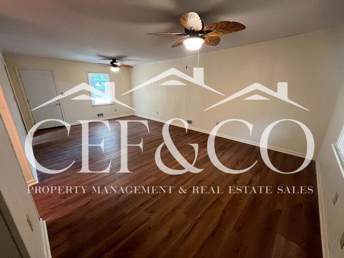 13 Willow Pines Ct - Photo 2 of 12