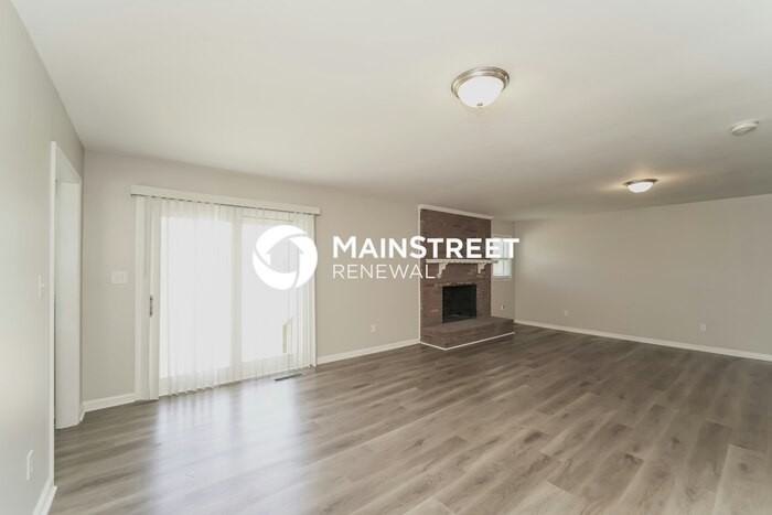 2236 Helen Dr Nw - Photo 5 of 16