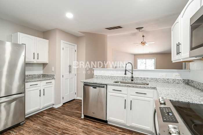 12819 Old Iron Ln - Photo 7 of 20
