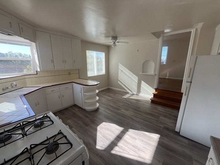 35892 Mission Blvd #35892 - Photo 4 of 7