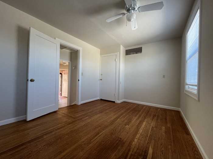 35892 Mission Blvd #35892 - Photo 6 of 7