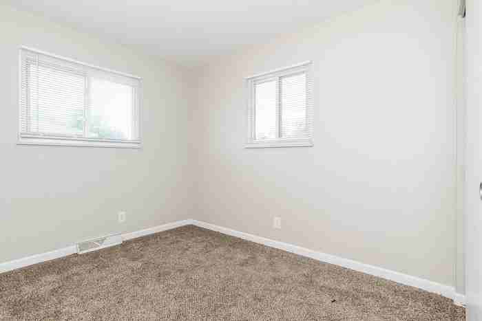 1701 Orchard St - Photo 6 of 10