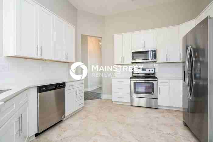 8682 Feather Hl - Photo 6 of 15