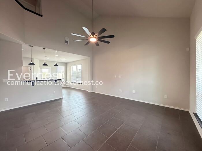 6031 Heron Dr - Photo 5 of 20