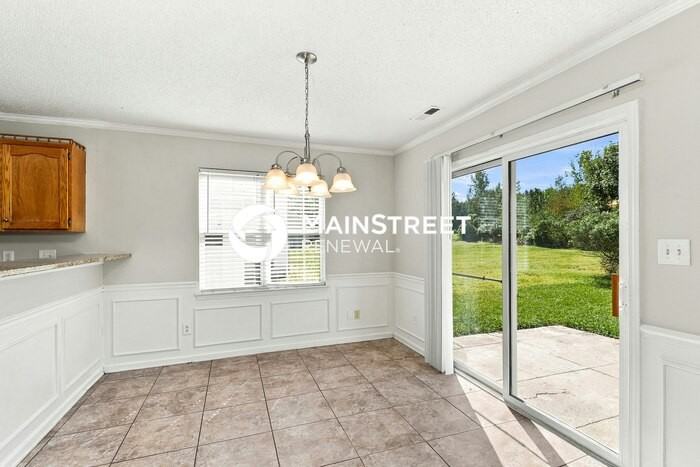 5811 Bridgeway Dr - Photo 4 of 19