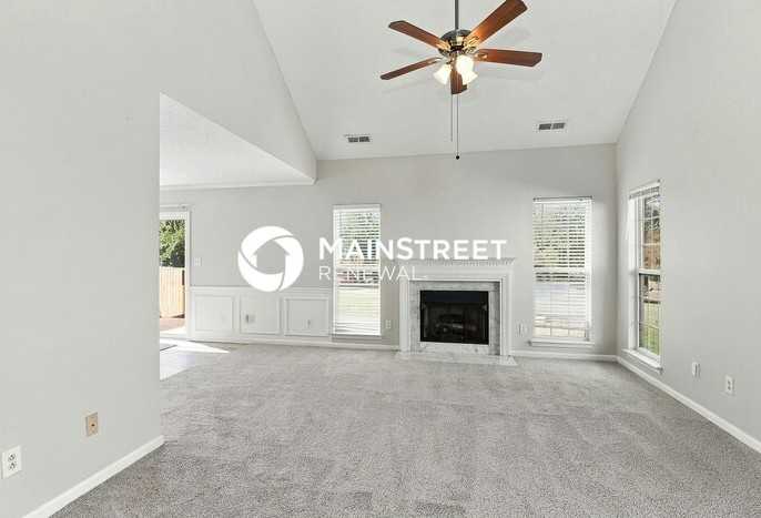 5811 Bridgeway Dr - Photo 7 of 19