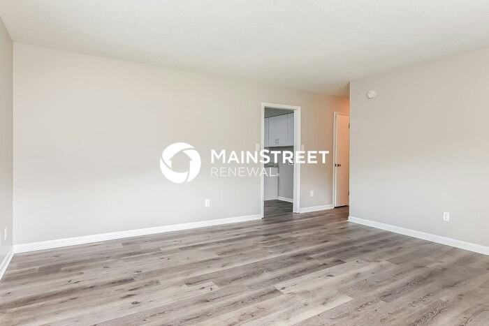 803 Melanie St - Photo 5 of 15