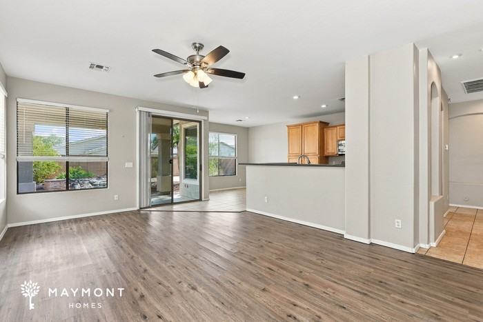 29743 N Little Leaf Dr - Photo 6 of 15