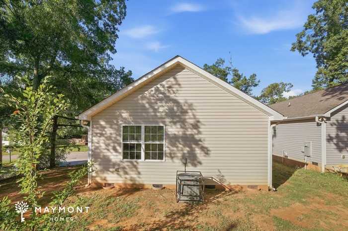 321 Salisbury Rd - Photo 2 of 3