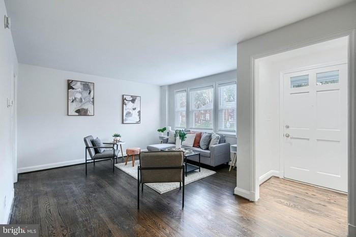 1418 N Forest Park Ave - Photo 3 of 45