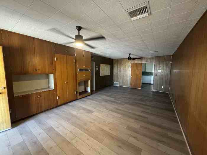 2845 W Palm Ln - Photo 2 of 18