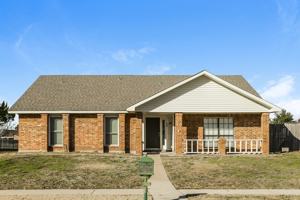 featured image of 330 Hemlock Dr