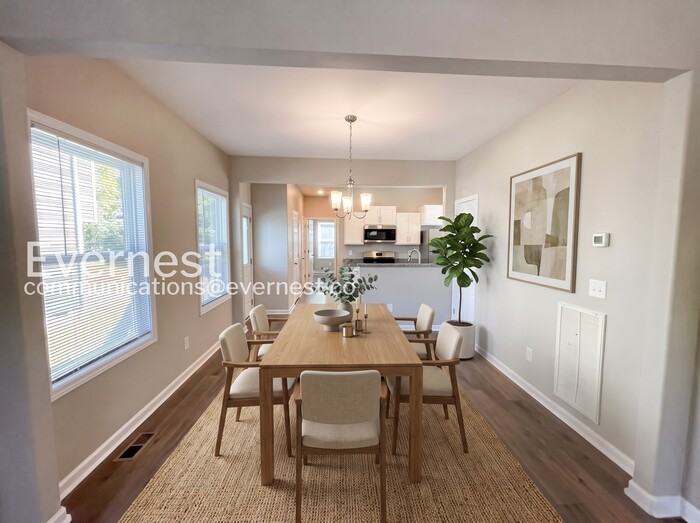 539 9th St - Photo 4 of 26
