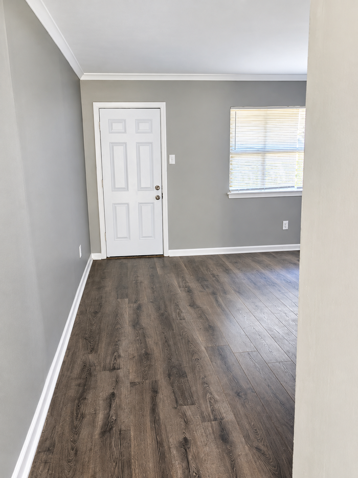 1604 Lewellen Rd - Photo 2 of 13