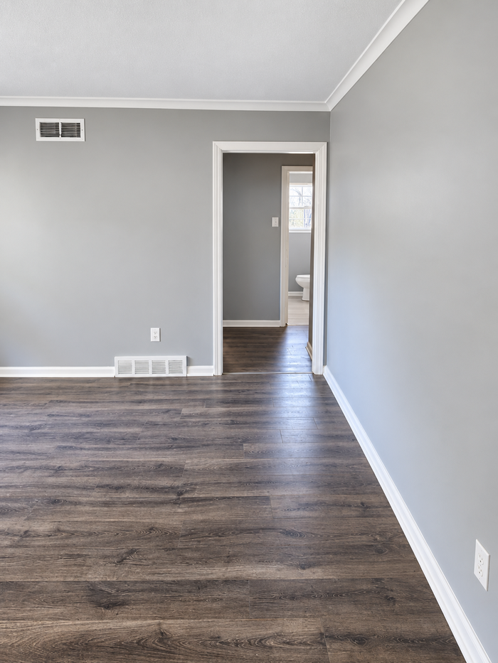 1604 Lewellen Rd - Photo 7 of 13