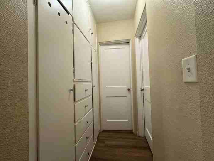 610 10th Ave - Photo 3 of 15