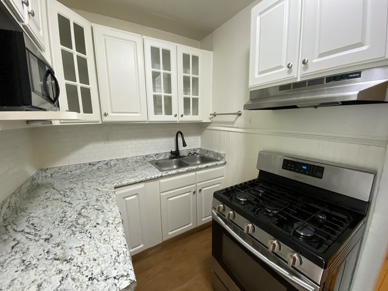 115 N Bedford St #NA - Photo 6 of 26