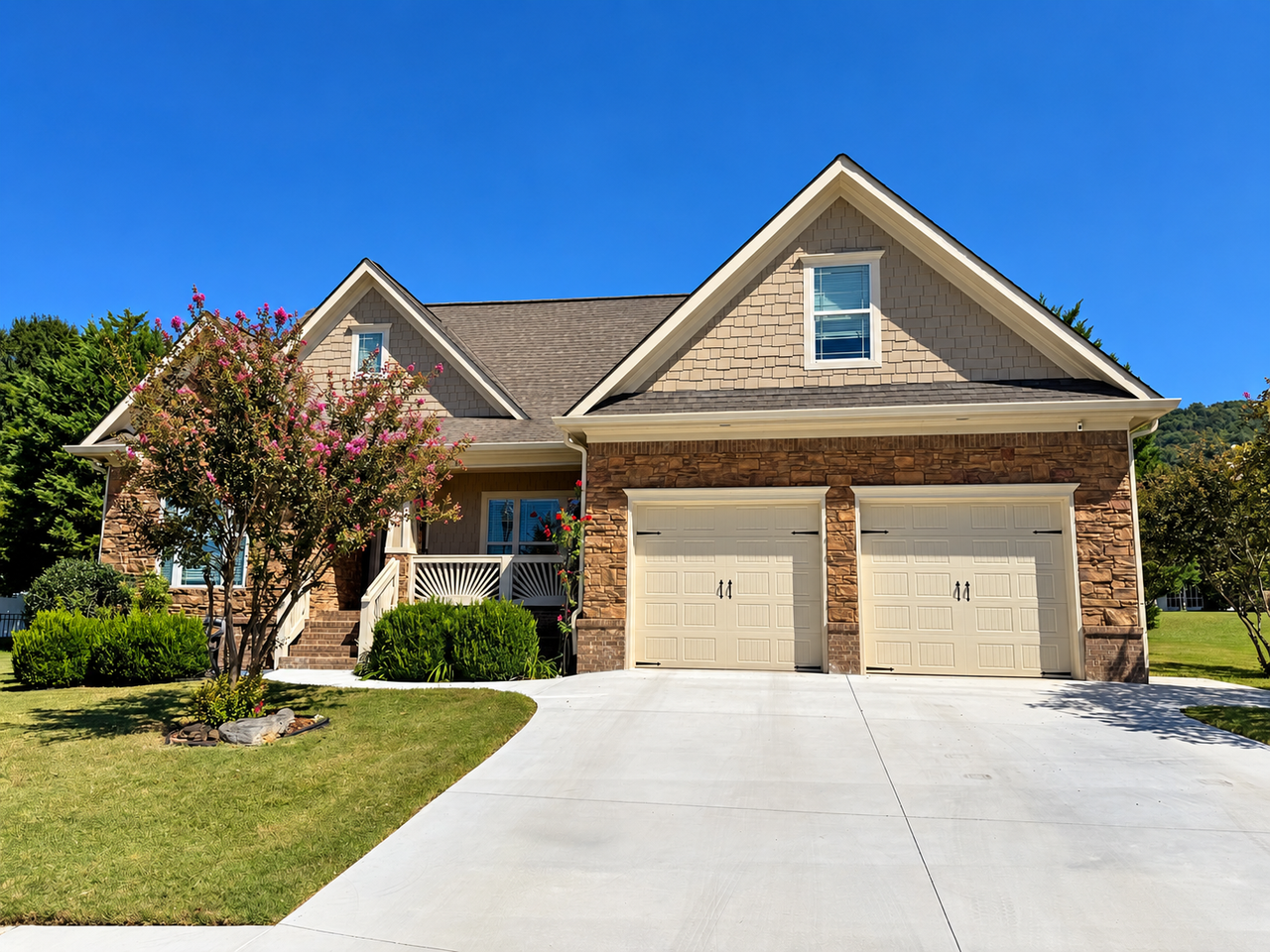 8263 Robertsview Dr #NA - Photo 2 of 36