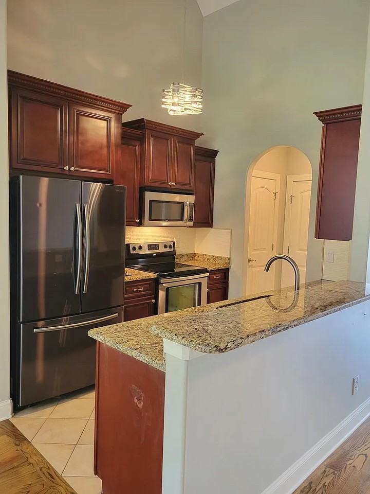 8263 Robertsview Dr #NA - Photo 7 of 36