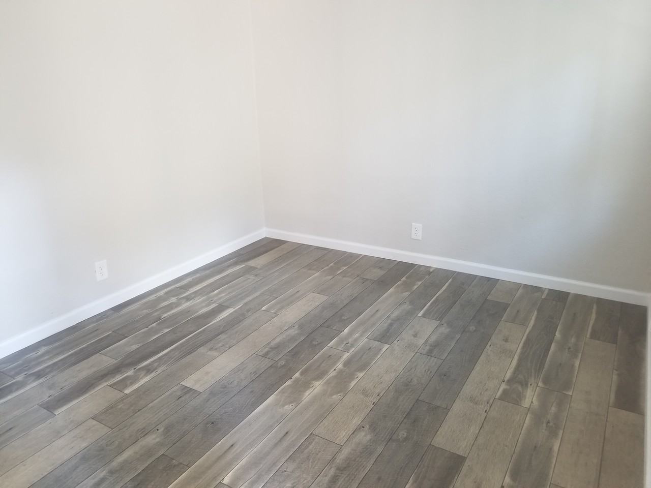 596 Friendly Ln #03 - Photo 6 of 7