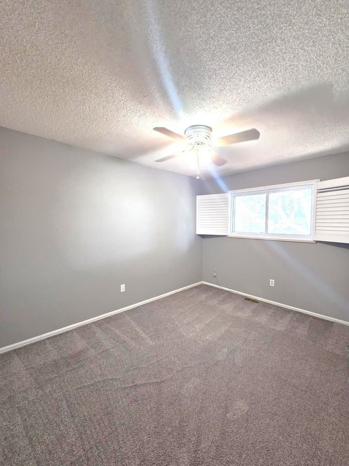 11259 E Alaska Pl #NA - Photo 6 of 12