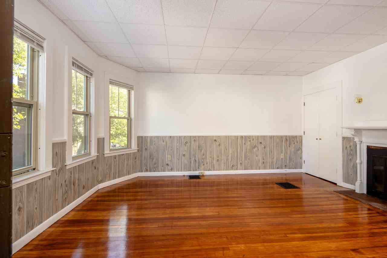 108 School St #1 - Photo 5 of 11