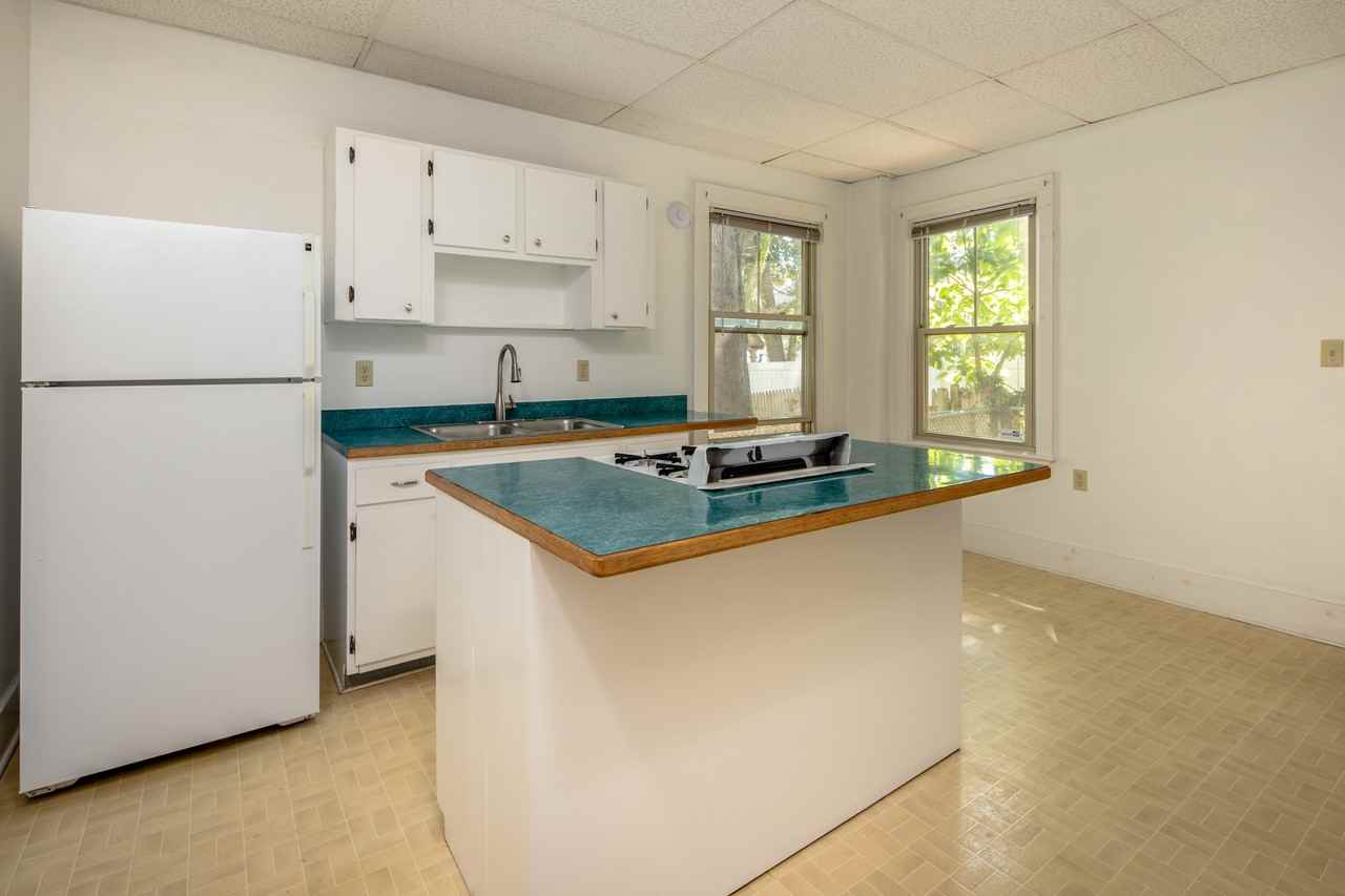 108 School St #1 - Photo 7 of 11