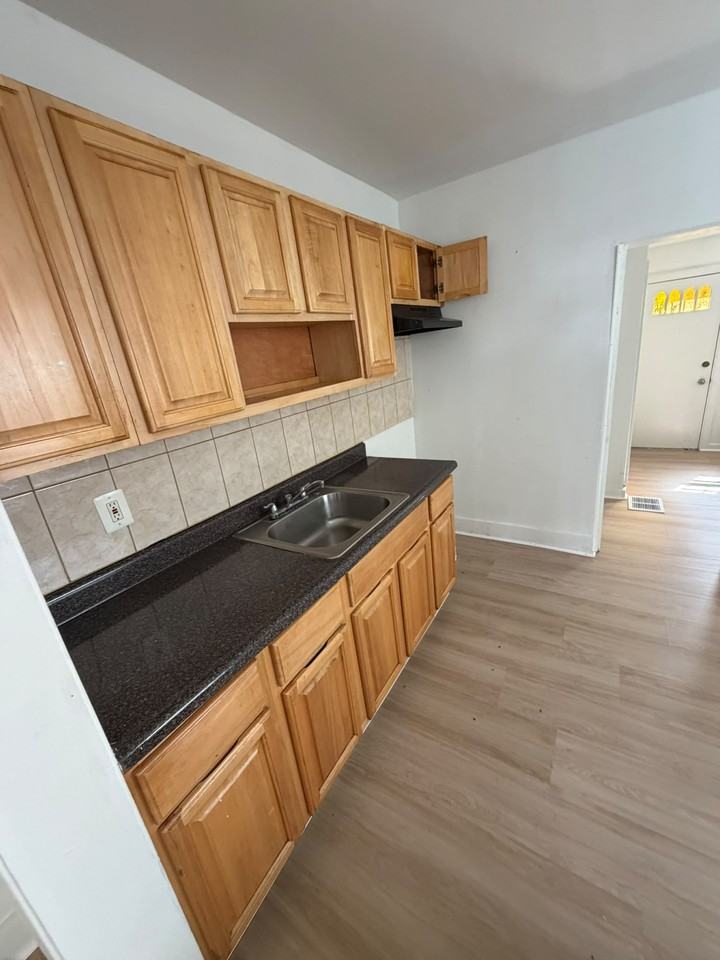 6016 Media St #NA - Photo 3 of 13