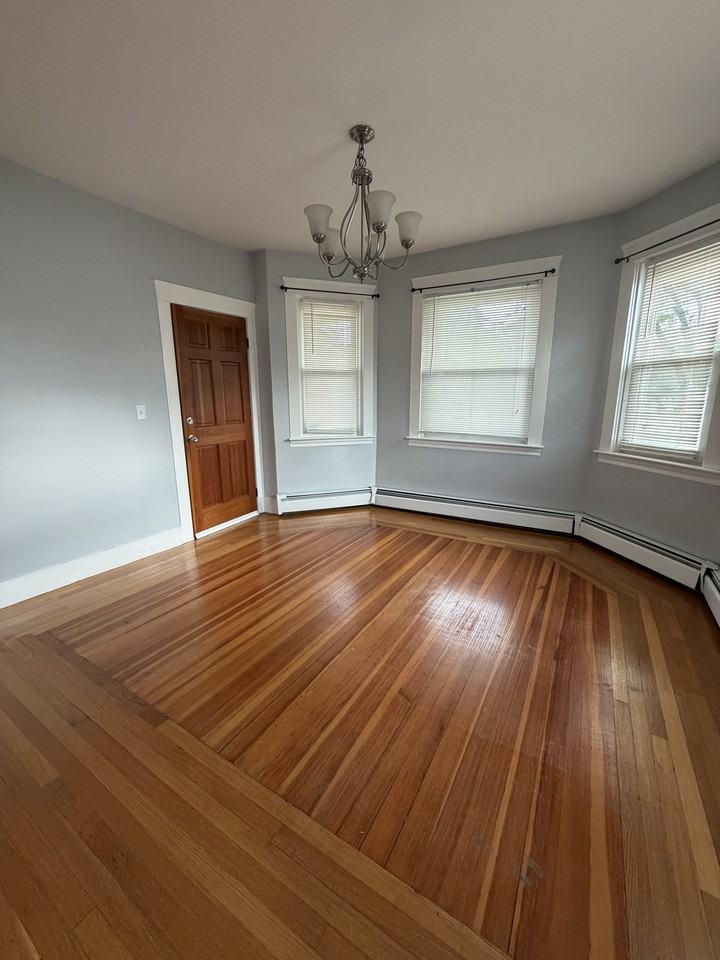 127 Whitford Ave #1 - Photo 4 of 16