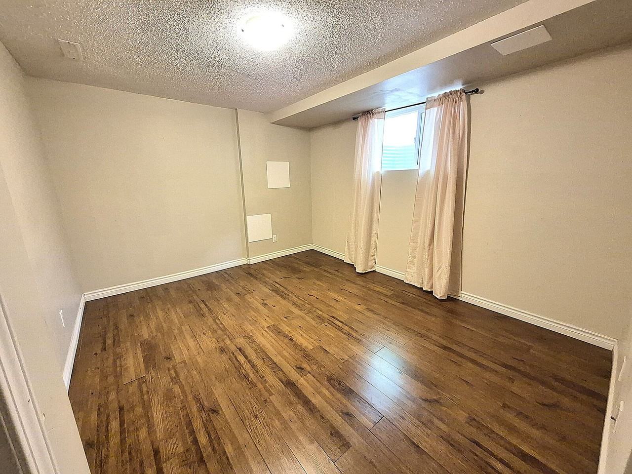 3939 14 Ave Ne - Photo 7 of 19