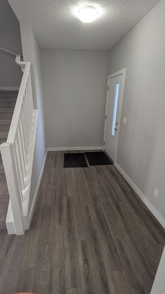 176 Savanna Lane Ne - Photo 2 of 31