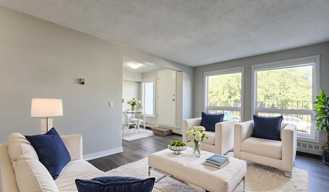 2206 30 St Sw - Photo 1 of 1