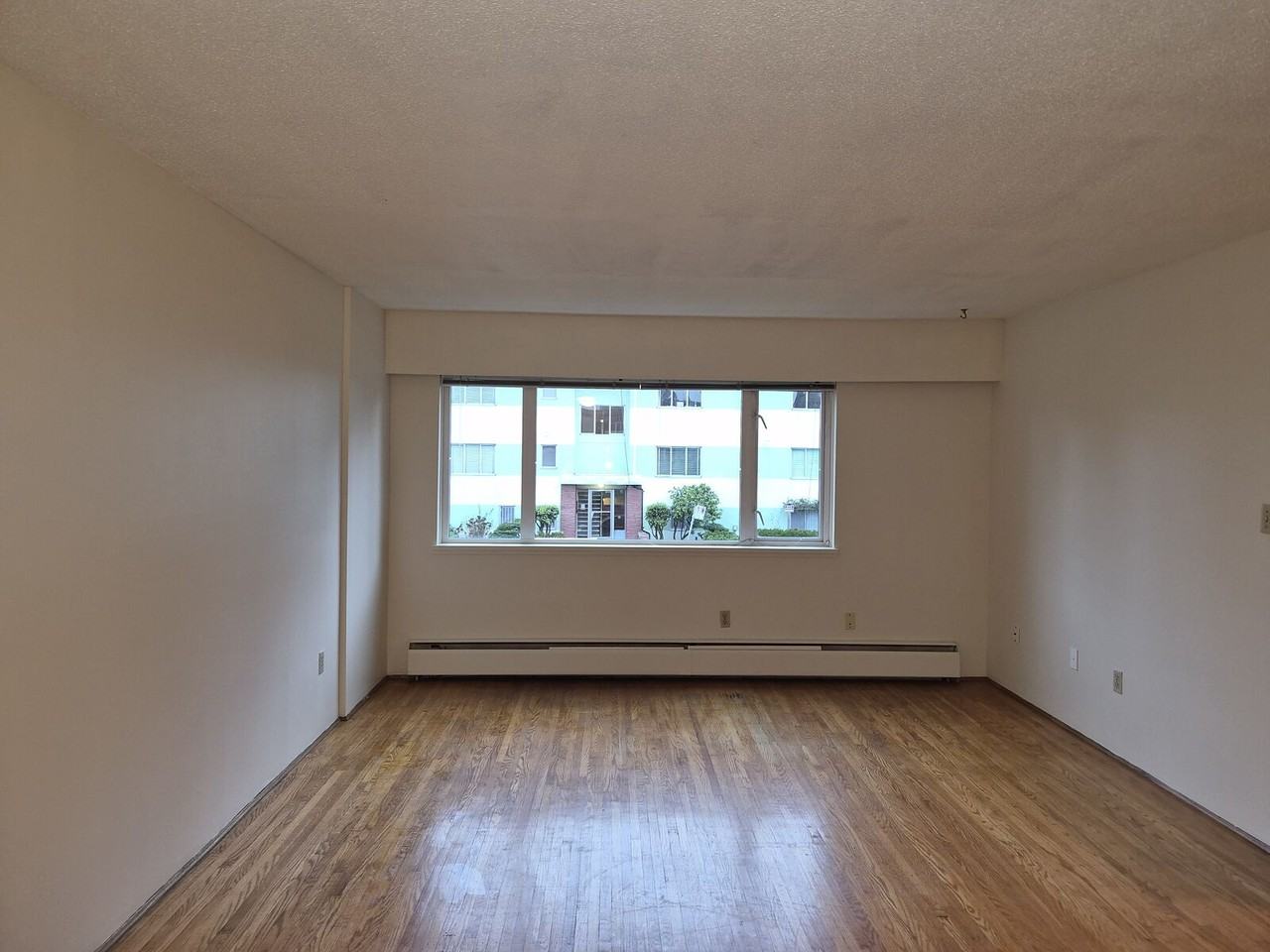 35 16th Ave E - Photo 5 of 8