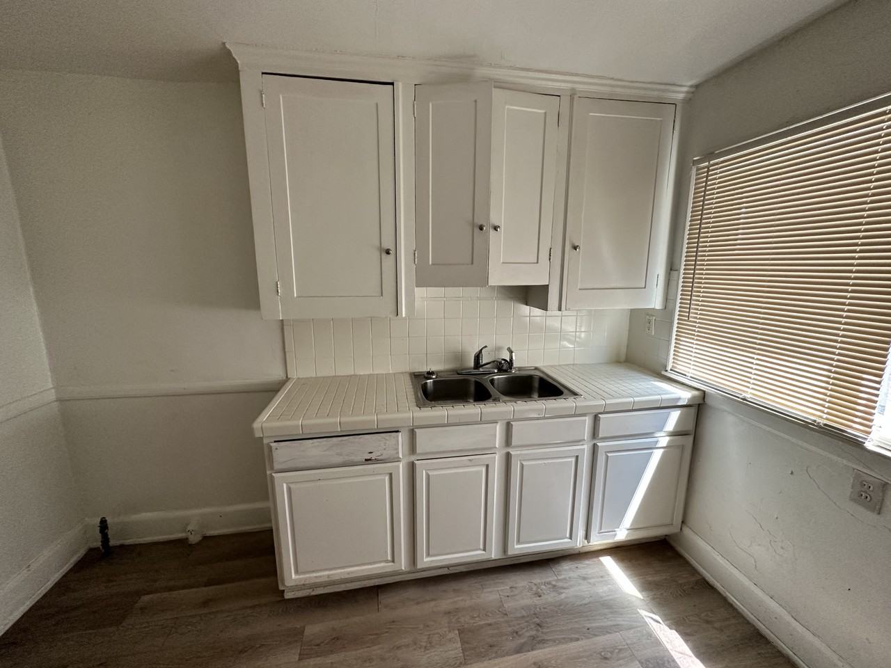 15510 Snowden St #1 - Photo 4 of 4